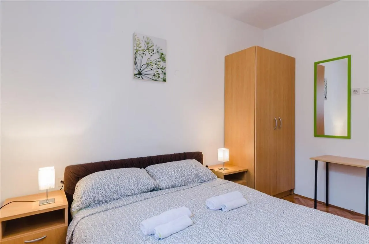Apartments Rajna Crikvenica