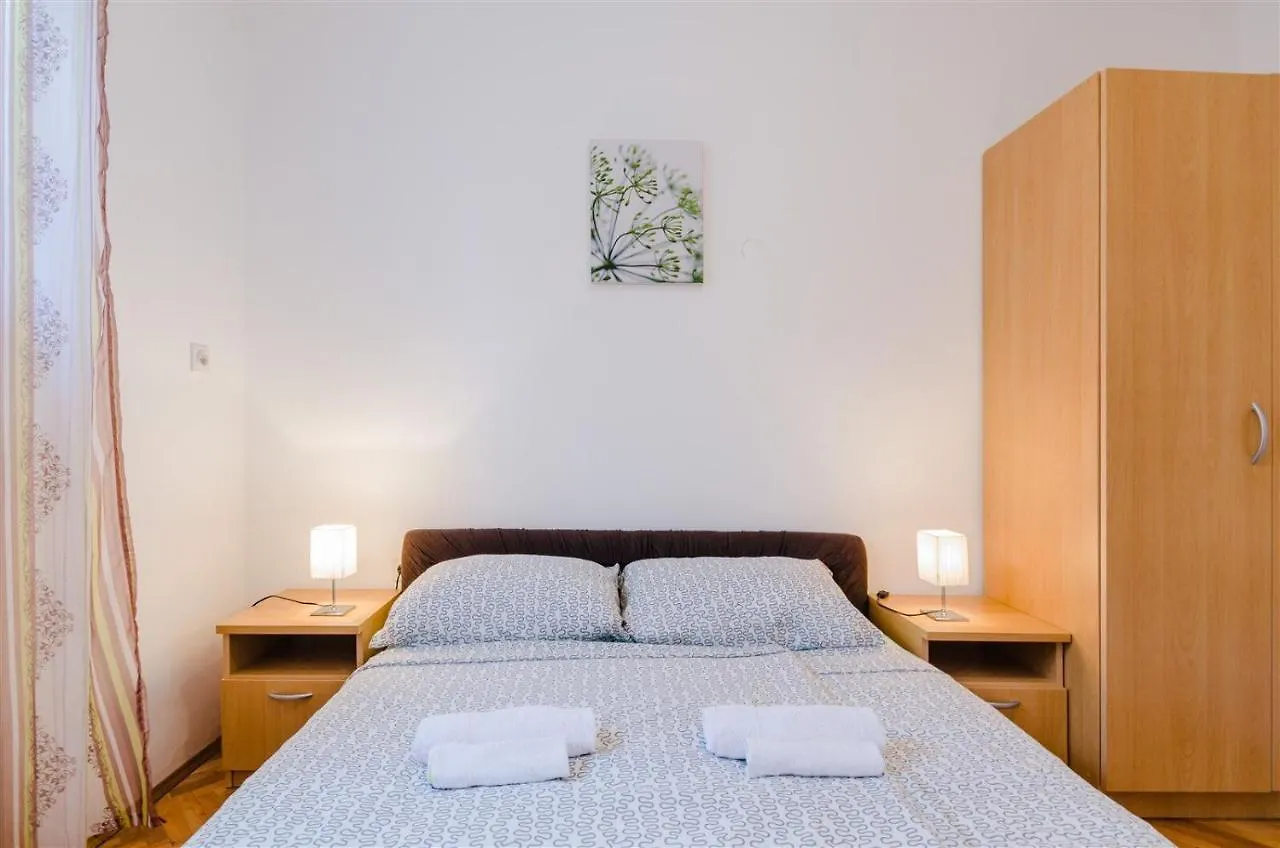 Apartments Rajna Crikvenica